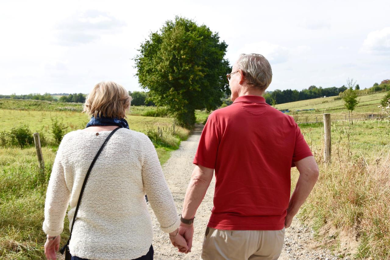 De Hagendoorn Bed & Breakfast Moorveld Bagian luar foto